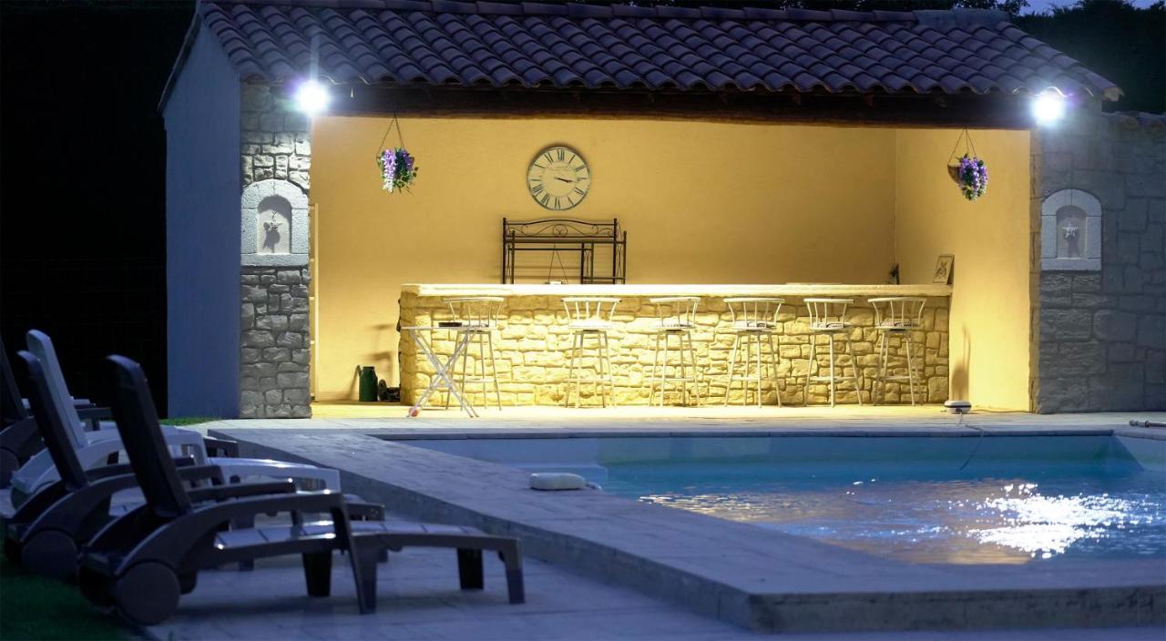 Chambres D'Hotes Le Saint Victor - Provence, Vaucluse Pernes-les-Fontaines Dış mekan fotoğraf