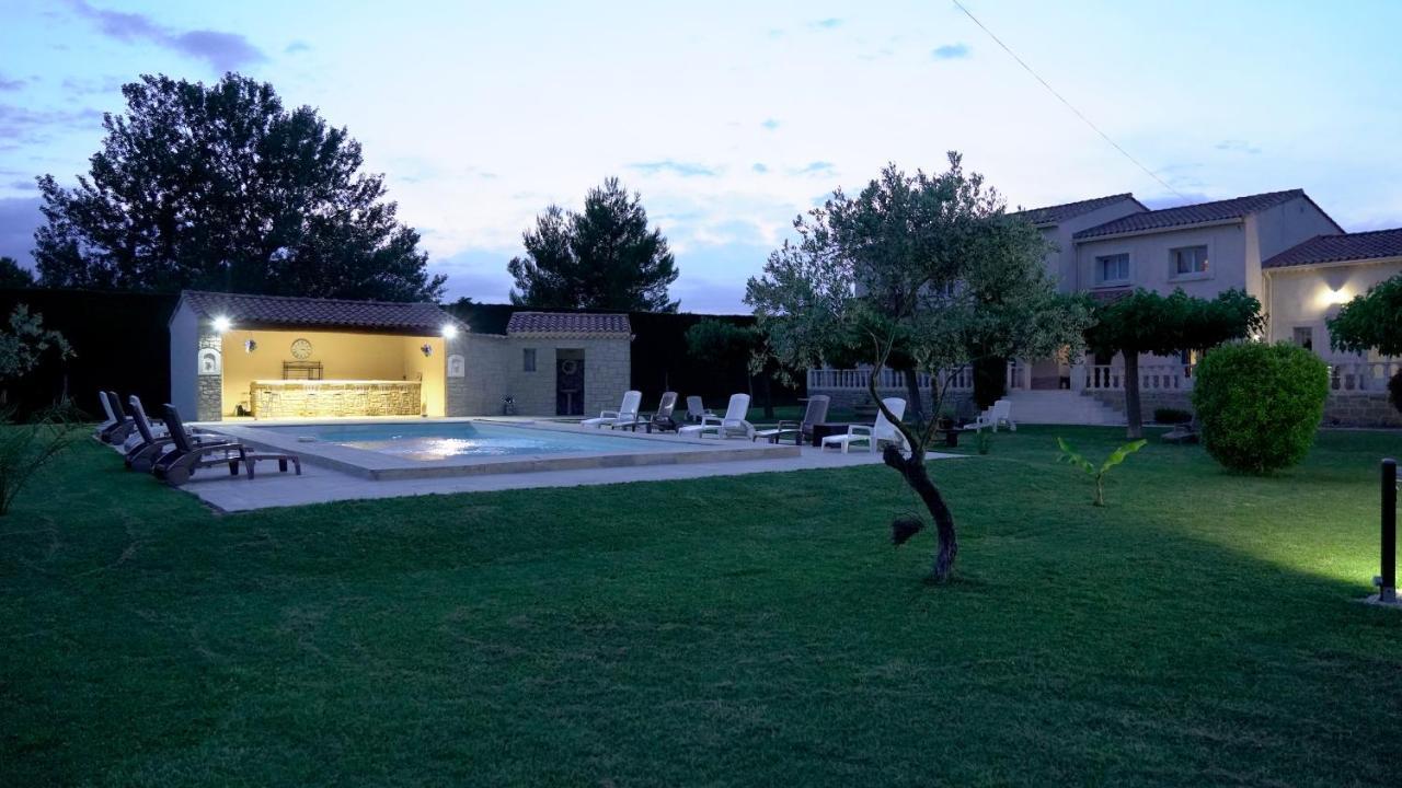 Chambres D'Hotes Le Saint Victor - Provence, Vaucluse Pernes-les-Fontaines Dış mekan fotoğraf